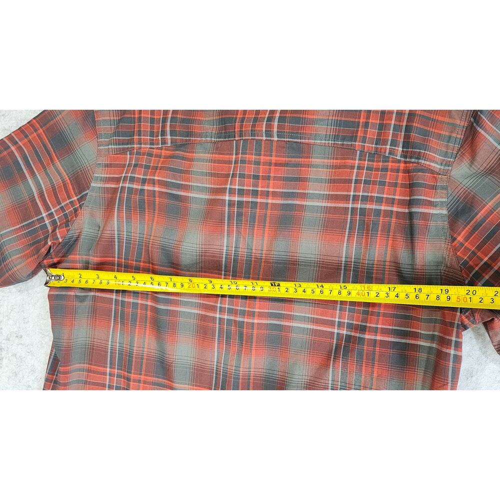 Kuhl Plaid Button Up Short Sleeve Shirt, Born In th Mountains, Red Grey Sz M New - Picture 7 of 9